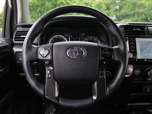 Used 2024 Toyota 4Runner TRD Off-Road Premium w/ Moonroof Package AWD/4WD image 16