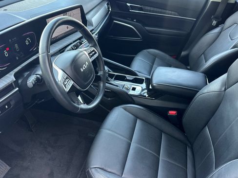 Used 2025 Kia Telluride EX AWD/4WD image 10