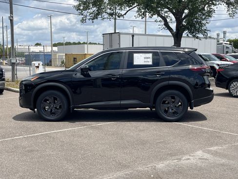 New 2026 Nissan Rogue SV w/ Cold Weather Package FWD image 9
