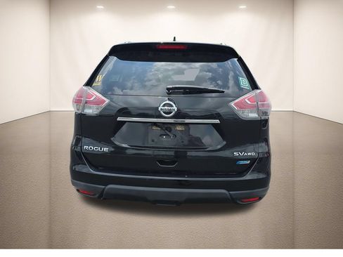 Used 2014 Nissan Rogue SV w/ SV Premium Package AWD/4WD image 6