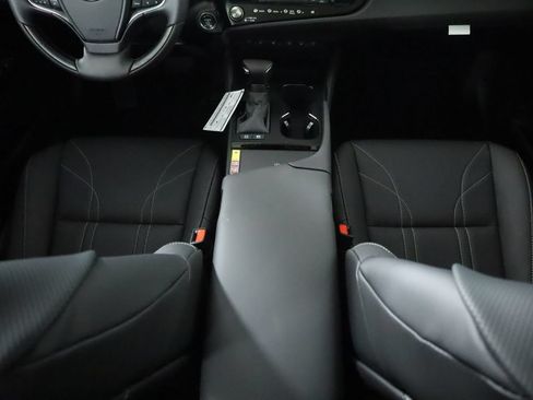 Used 2025 Lexus ES 300h w/ Accessory Package (Z1) FWD image 17