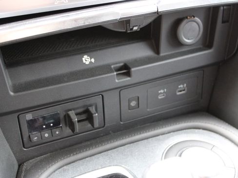 Used 2023 Nissan Armada SV w/ Cargo Package image 26