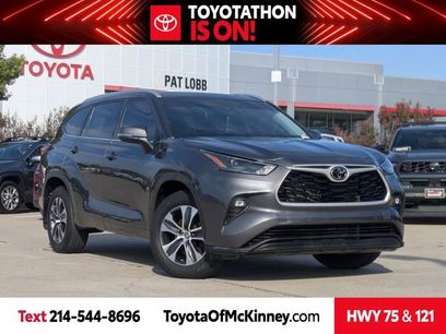 Used 2022 Toyota Highlander XLE
