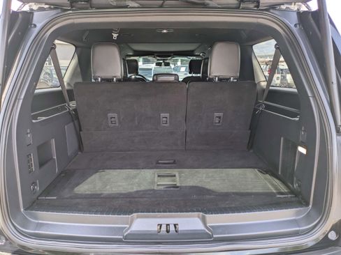 Used 2023 Ford Expedition Max Platinum AWD/4WD image 12