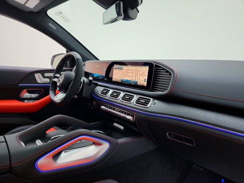 New 2026 Mercedes-Benz GLE 53 AMG 4MATIC Coupe image 19