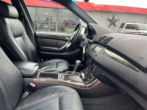 Used 2006 BMW X5 4.8is image 14