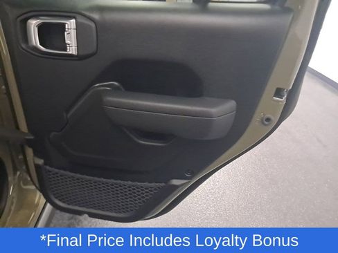 New 2026 Jeep Wrangler Willys AWD/4WD image 25