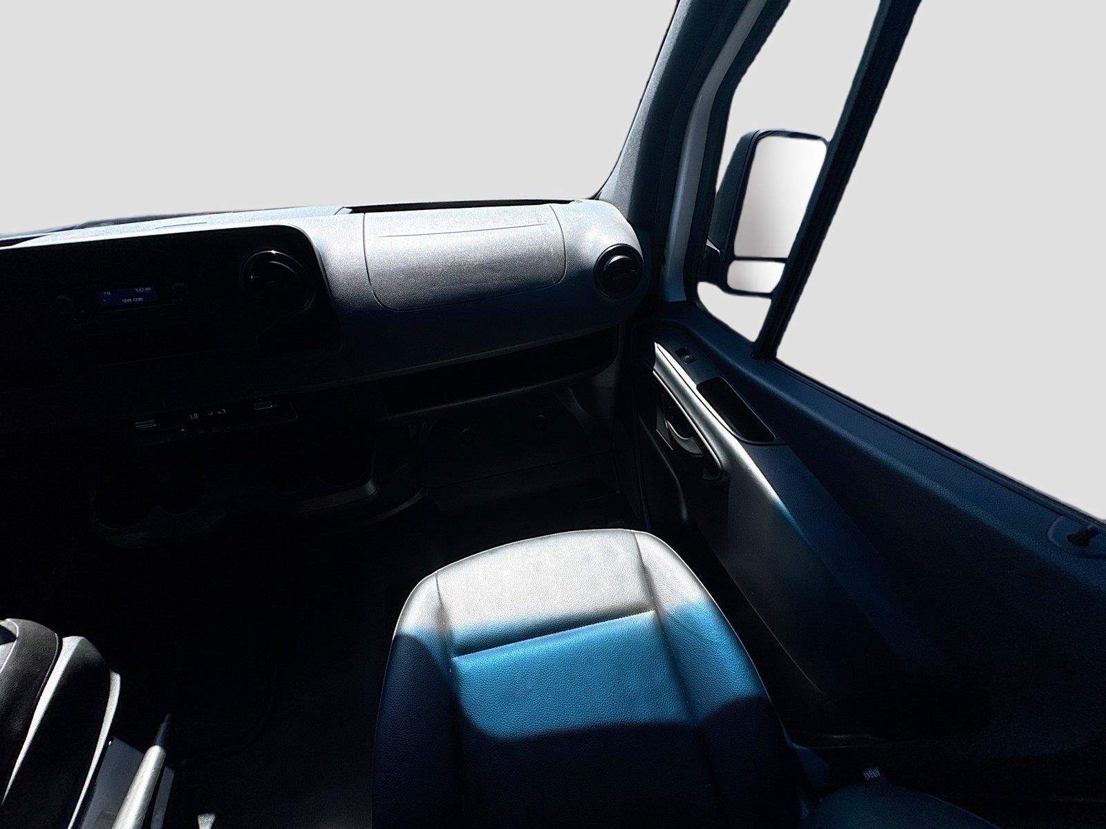 Used 2020 Mercedes-Benz Sprinter 2500 w/ Driver Convenience Package image 18