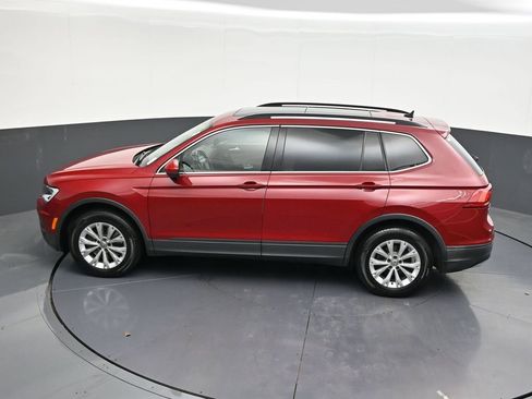 Used 2019 Volkswagen Tiguan SE w/ Panoramic Sunroof Package image 16