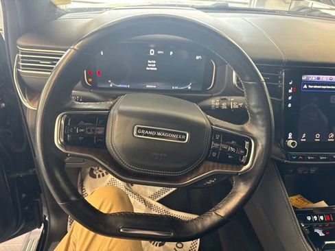 Used 2023 Jeep Grand Wagoneer Series II AWD/4WD image 63