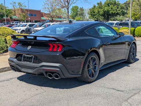 New 2025 Ford Mustang Dark Horse image 3