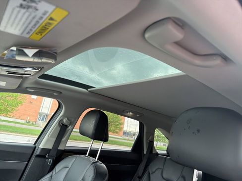 Used 2021 Kia Sorento EX w/ Panoramic Sunroof Package image 10