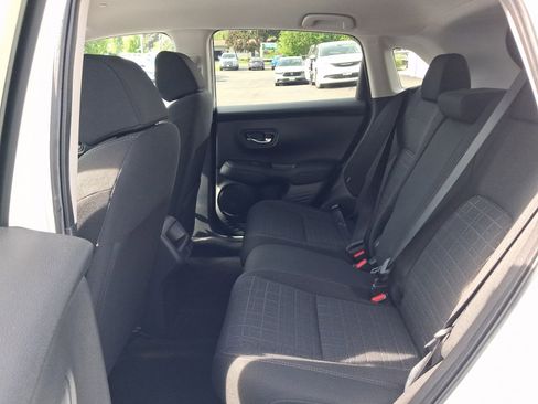 Used 2026 Honda HR-V LX image 18