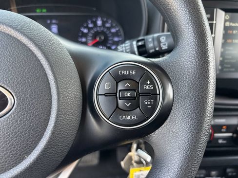 Used 2021 Kia Soul S FWD image 26