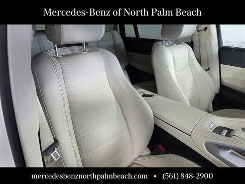 Certified 2022 Mercedes-Benz GLS 450 4MATIC image 36