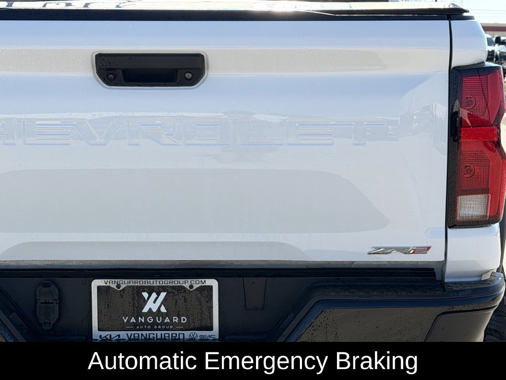 Used 2024 Chevrolet Colorado ZR2 w/ ZR2 Convenience Package III AWD/4WD image 9