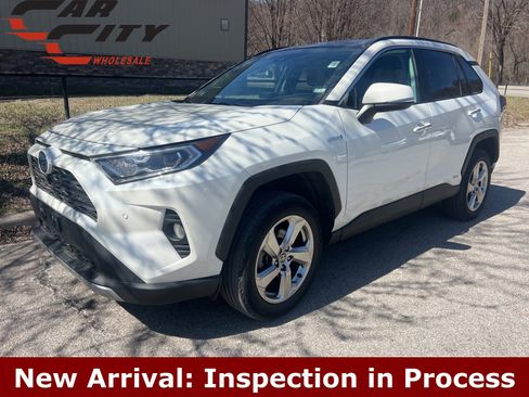Used 2021 Toyota RAV4 Limited AWD/4WD image 1