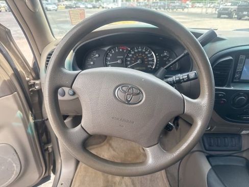 Used 2005 Toyota Sequoia SR5 RWD image 25