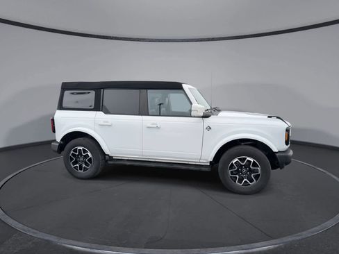 Certified 2023 Ford Bronco Outer Banks image 9