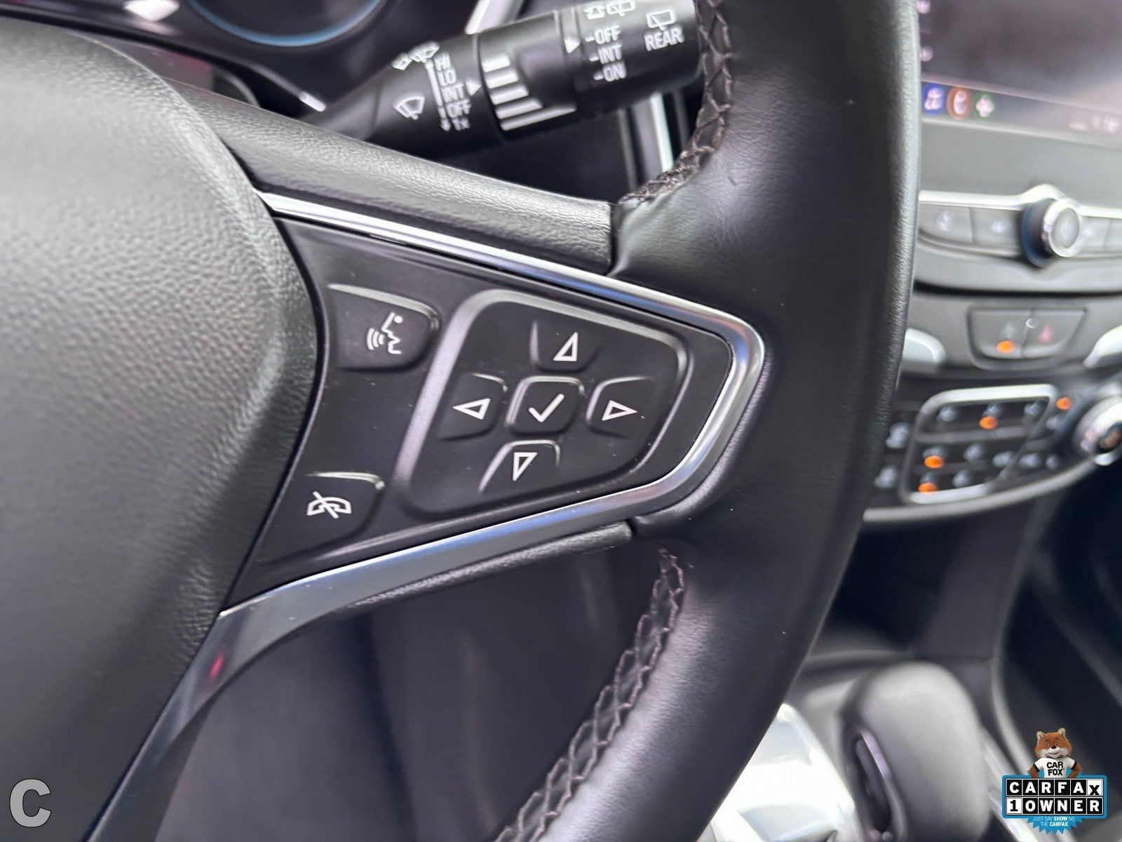 Certified 2024 Chevrolet Equinox LT FWD image 24