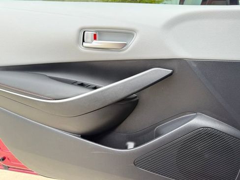 Used 2025 Toyota Corolla SE FWD image 20