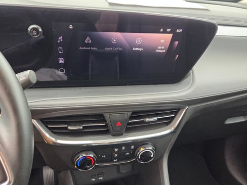 Used 2025 Buick Encore GX Preferred FWD image 19