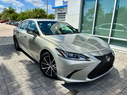 Used 2024 Lexus ES 350 w/ Premium Package