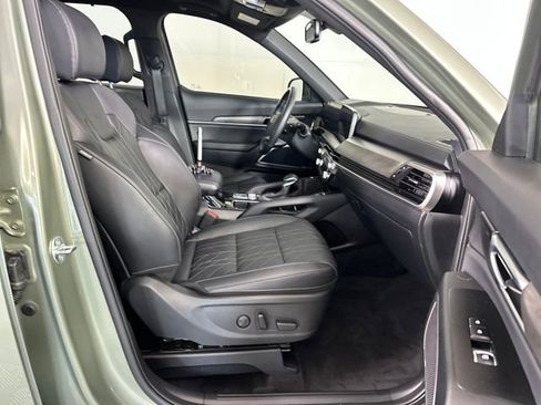 Used 2025 Kia Telluride EX X-Line image 28