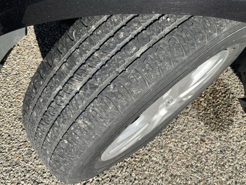 Used 2017 Dodge Grand Caravan SE w/ Power Window Group image 18