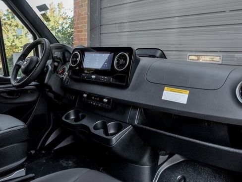 New 2026 Mercedes-Benz Sprinter 2500 image 19