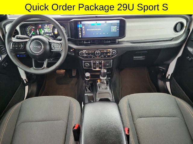 Used 2024 Jeep Wrangler Unlimited w/ Convenience Group AWD/4WD image 8