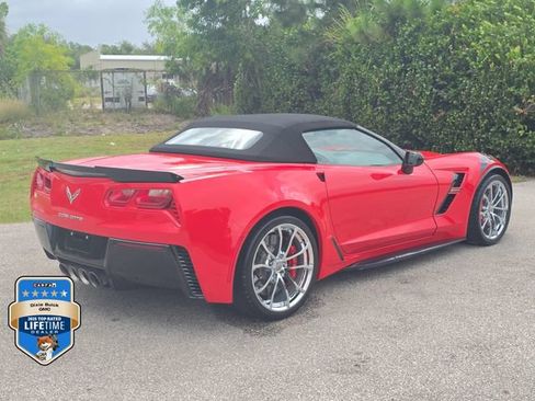 Used 2017 Chevrolet Corvette Grand Sport w/ Z07 Performance Package RWD image 4