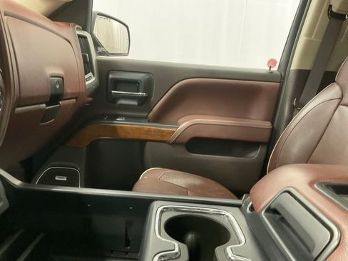 Used 2015 Chevrolet Silverado 1500 High Country AWD/4WD image 21