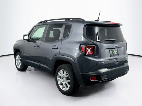 Used 2022 Jeep Renegade Latitude w/ Convenience Group AWD/4WD image 5