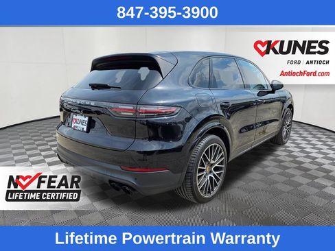 Used 2019 Porsche Cayenne S AWD/4WD image 7