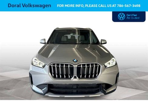 Used 2023 BMW X1 xDrive28i w/ Premium Package image 3