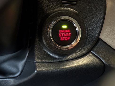 Certified 2025 Subaru Outback Limited image 22