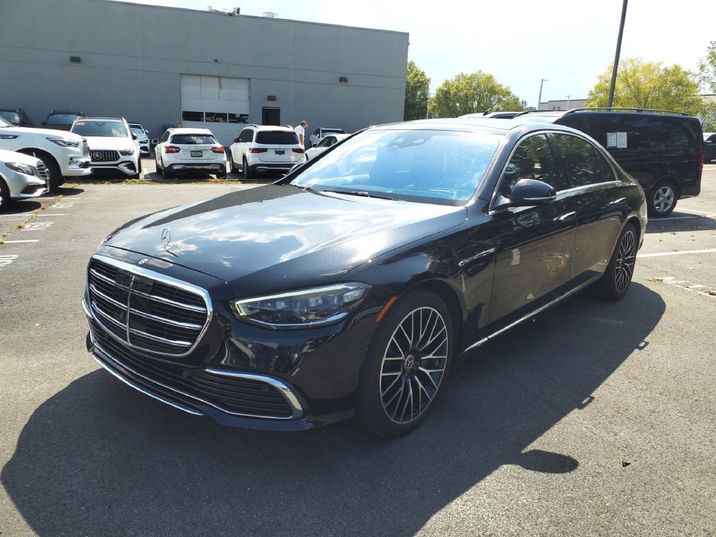 Used 2021 Mercedes-Benz S 580 4MATIC Sedan w/ Warmth & Comfort Package image 3