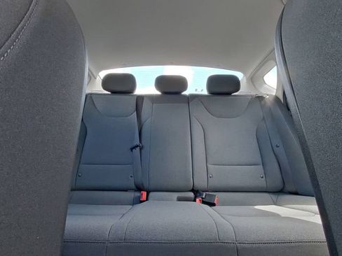 Used 2025 Kia K4 FWD image 25
