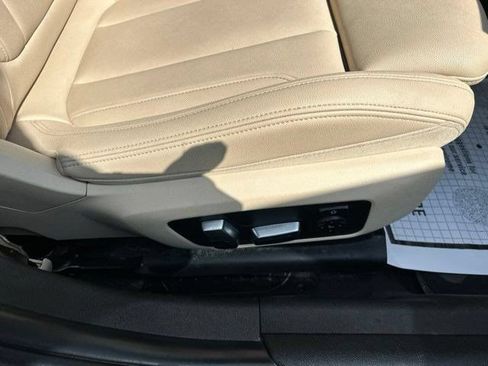 Used 2019 BMW 330i xDrive Sedan w/ Convenience Package AWD/4WD image 52
