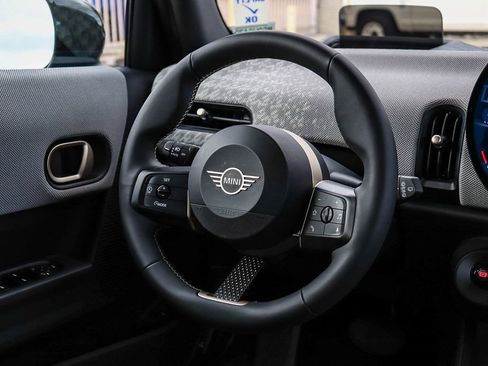 Used 2025 MINI Cooper S image 13