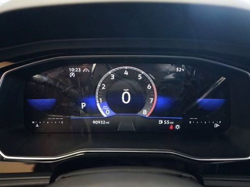 Used 2023 Volkswagen Jetta Sport image 30