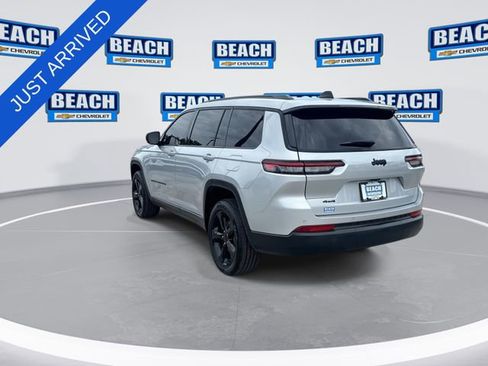 Used 2023 Jeep Grand Cherokee L Laredo AWD/4WD image 6