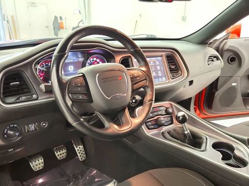 Used 2019 Dodge Challenger R/T Scat Pack image 21