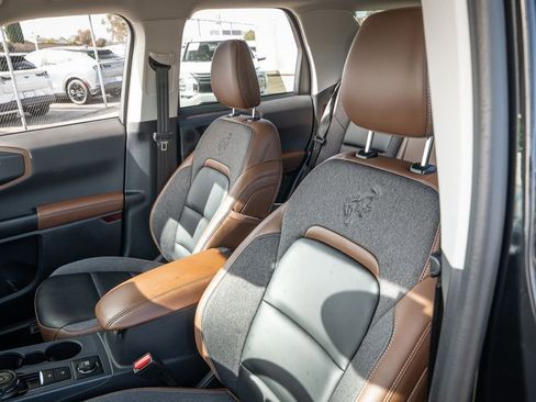 Used 2024 Ford Bronco Sport Outer Banks w/ Tech Package image 28