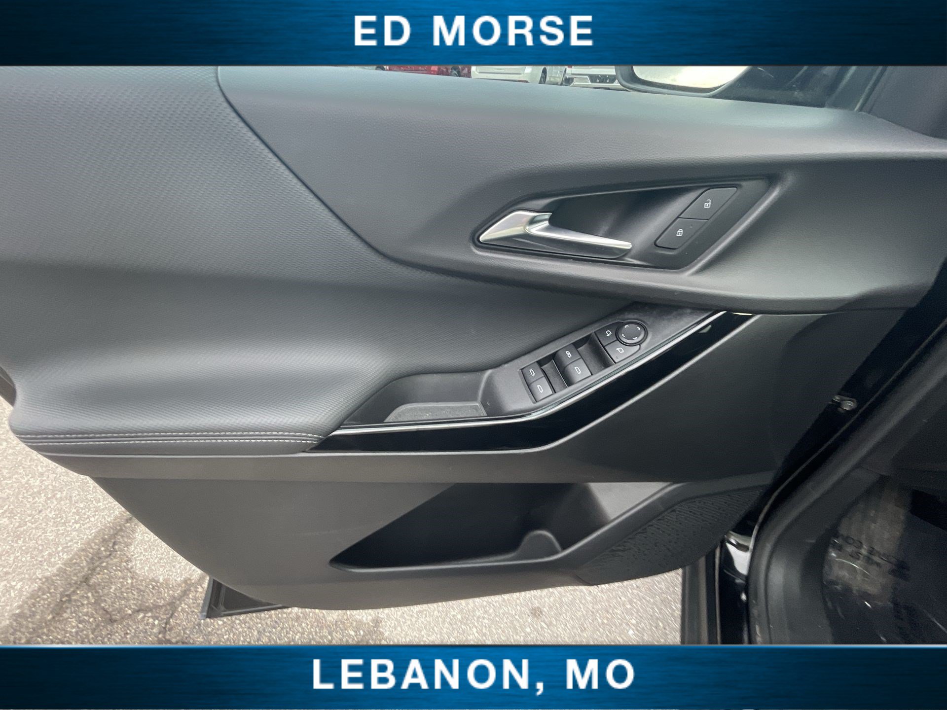 Used 2025 Chevrolet Equinox LT AWD/4WD image 21