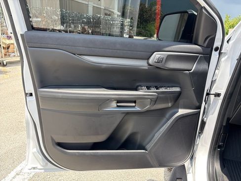 Certified 2025 Ford Ranger Raptor AWD/4WD image 28