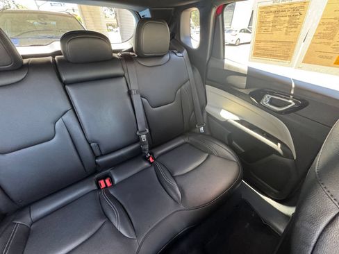 Used 2025 Jeep Compass Limited AWD/4WD image 37