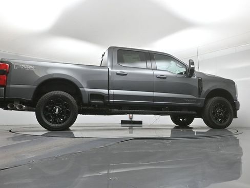 New 2026 Ford F250 Lariat w/ Black Appearance Package image 38