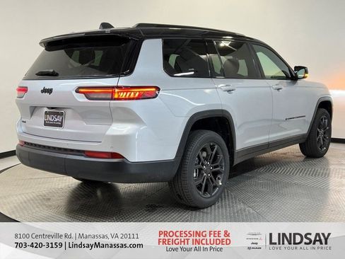 New 2025 Jeep Grand Cherokee L Limited w/ Trailer Tow Package AWD/4WD image 5